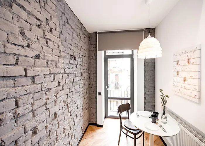 Art Rynok Square Apartamento Leópolis